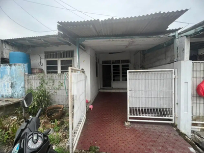 Dijual rumah bebas banjr taman cibodas tangerang