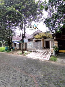 Dijual Rumah Cantik dan Nyaman Lokasi Elit di Golf Araya, Malang