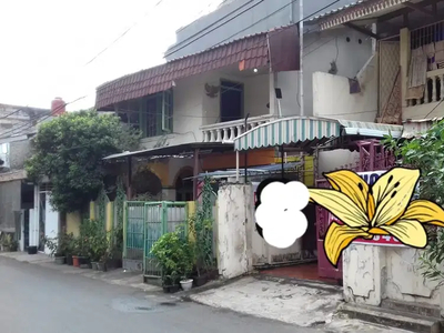 DiJual rumah di Kemuning, Utan Kayu Utara, Jakarta Timur