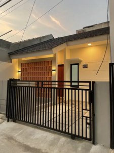 Dijual rumah di Telaga Mas Duta