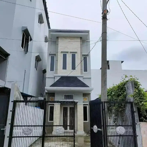 DIJUAL RUMAH SIAP HUNI MODEL TOWNHOUSE JALAN TEMPILUNG DAERAH PANCING