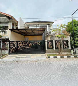 Dijual Second Terawat cantik Rumah Pantai Mentari, Kenjeran Surabaya