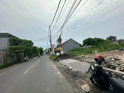 Dijual tanah pura Demak tepat dijalan utama