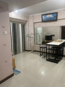 Disewakan Apartemen Waterplace Pakuwon 2BR Tower B Siap Huni Furnish