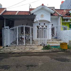 Disewakan Rumah di Cluster Boulevar Hijau Harapan Indah Bekasi