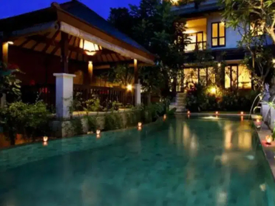 For Quick Sale Beautiful Villa with Spacious Garden & GWK View, Bali