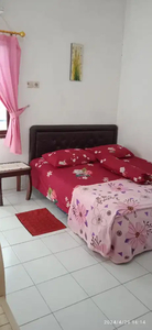 FreeWifi,untuk Pasutri/Karyawati,ada balkon,spti apartemenminimalis.