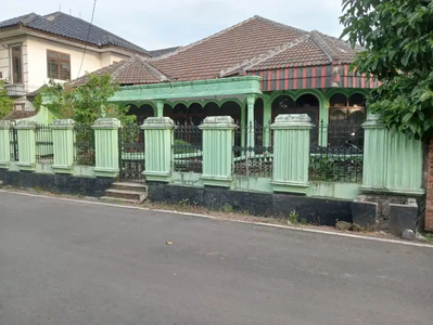 Jual Cepat Rumah Tua Hitung Tanah kav Al Duren sawit Jakarta timur