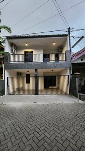 Jual Rumah Ciledug, Tangerang Siap Huni 2 Lantai