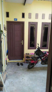 KONTRAKAN MURAH 12 PINTU