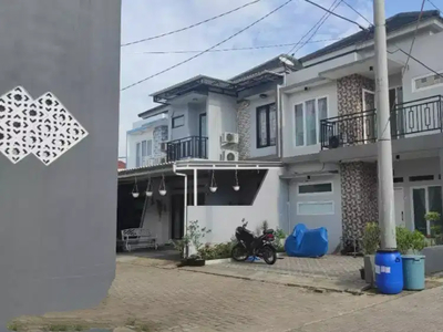 Rumah 2 Lantai Dalam Cluster Exclusive Lokasi Dekat Tol Pondok Kopi