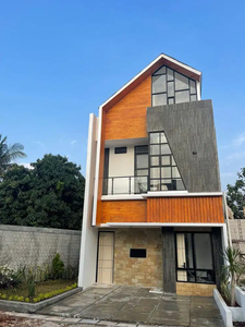 Rumah 2 Lantai Modern Dicilangkap Depok Selangkah Ke Tol Jagorawi