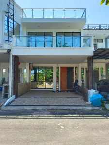 Rumah 2.5Lantai Siap Huni BEVERLY GREEN Batam Center