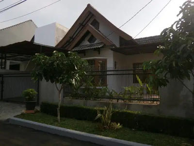Rumah Bagus di Camar, Bintaro Jaya Sektor 3, Tangerang Selatan