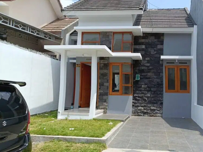 Rumah Baru Modern Minimalis Siap Huni di Kota Malang