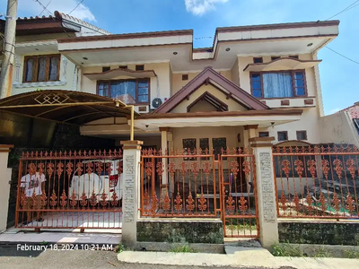 Rumah Cantik 5 Kamar di Margahayu Permai Kopo Bandung