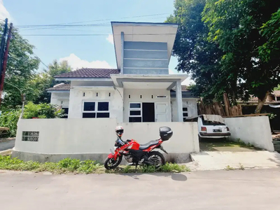 Rumah Cantik 92m2 Hook Nyaman Di Gedongan Colomadu