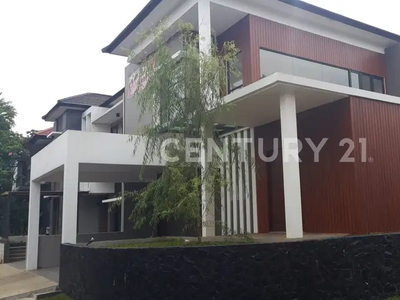 Rumah Cantik Ada Swimming Pool Di Sektor 9 Bintaro Gb12623