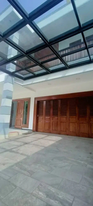 Rumah Cantik Furnished 2 Lantai Bebas Banjir Strategis di Bekasi