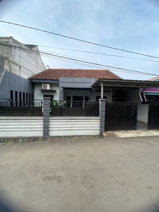 Rumah di Mustika Jaya Kota Bekasi
