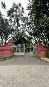 Rumah dijual Asri, halaman luas hadap Utara, lokasi strategis di Bintaro sektor 7.