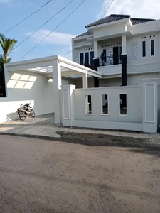 Rumah Dua Lantai Purwokerto Dekat Kantor Samsat, Hotel Surya Yudha