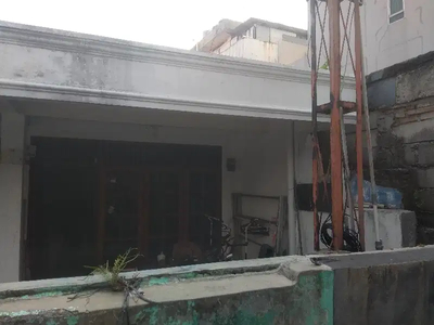 RUMAH HAJINAWI KEBAYORAN BARU JAKARTA SELATAN