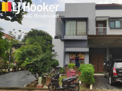 Rumah hook luas 237 di cluster Cassia sudah renov JGC Cakung Jakarta