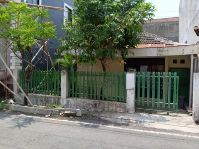 Rumah Lama Area Borobudur Belakang SMAK Hwaind Luas 108 m2