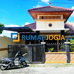 rumah murah sekali dlm perumahan pinggir jalan raya tajem