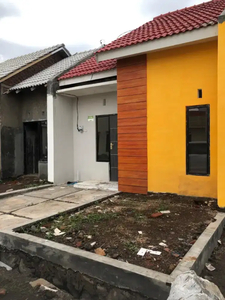 Rumah oper kredit murah perum queen gardenia