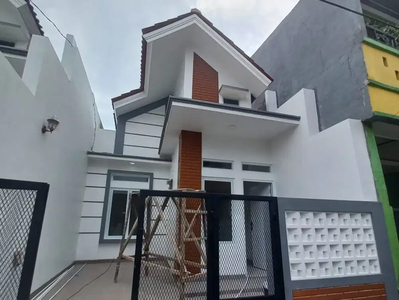 Rumah Seken Siap Huni 15 Menit ke Tol Marga Jaya Free Renovasi J-21896