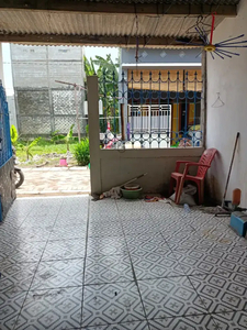 Rumah Sememi baru Surabaya barat SHM butuh renov jual murah Uk 3.5X13m