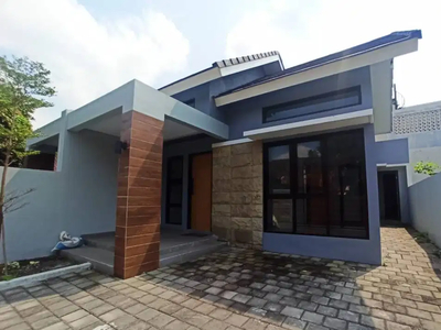 Rumah SHM Modern Semifurnished di Jogja dekat Kampus UMY