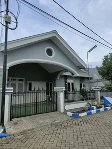 Rumah Siap Huni Pondok Chandra dekat pintu Tol