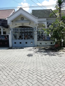 Rumah Taman Pondok Indah Wiyung Surabaya