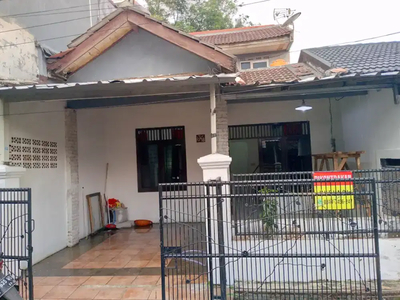 Rumah Villa Dago Tol Di sewakan