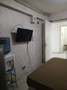 SHM- Dijual Bu apartemen diatas mall bassura city -studio furnish C