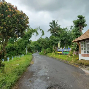 Tanah luas dan strategis depan de syahada resort Bocek malang