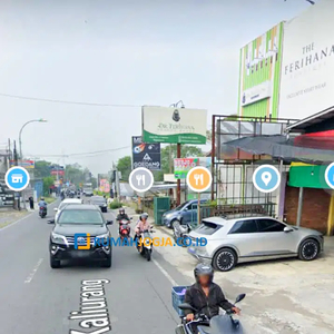 tanah pinggir jalan raya kaliurang Km 13 selatan UII