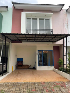TURUN HARGA Rumah Secondary Siap Huni 2 Lantai Di Pamulang Tangsel