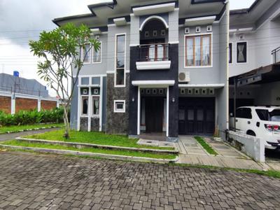 Rumah Mewah Di Perumahan Anggajaya Residence Dekat Hartono Mall SLeman