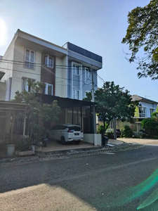 Dijual cepat Rumah di Cluster Green Court Cengkareng Jakarta Barat