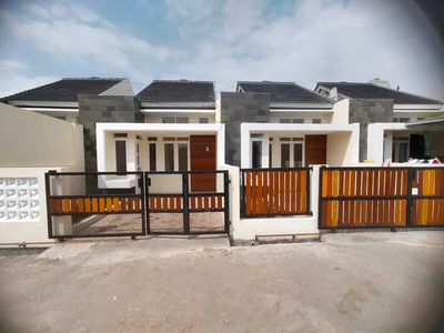 Dijual rumah baru mekar Indah Cibiru hilir SHM bisa KPR dekat UPI