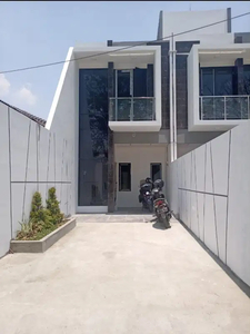 Dijual rumah baru ready stock 5 mrnit dr RS Persahabatan Rawamangun