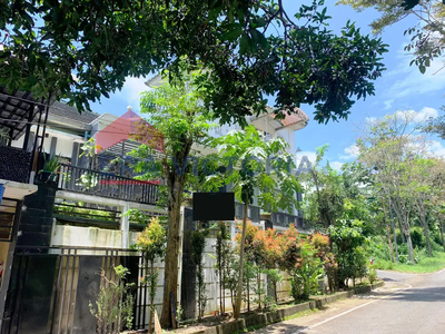 Dijual Rumah Kawasan Tenang Dekat Exit Tol, Full Furnish Kota Malang