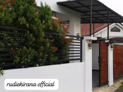 Dijual rumah luxury diperumahan KOMP. Puripalm Kota Bogor