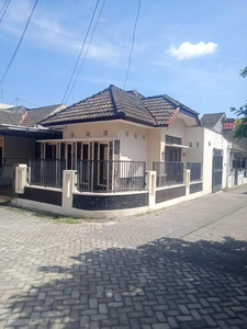 Dijual Rumah Minimalis Full Furnish Dalam Perum Utara Kampus Ugm