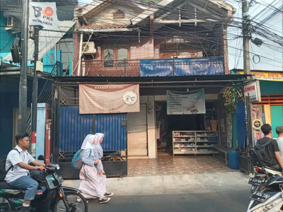 DiJUAL RUMAH Siap Buat USAHA 2 Lantai , Daerah Pekayon Pasar Rebo