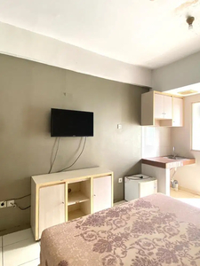 Dijual segera apartemen green lake view full furnish